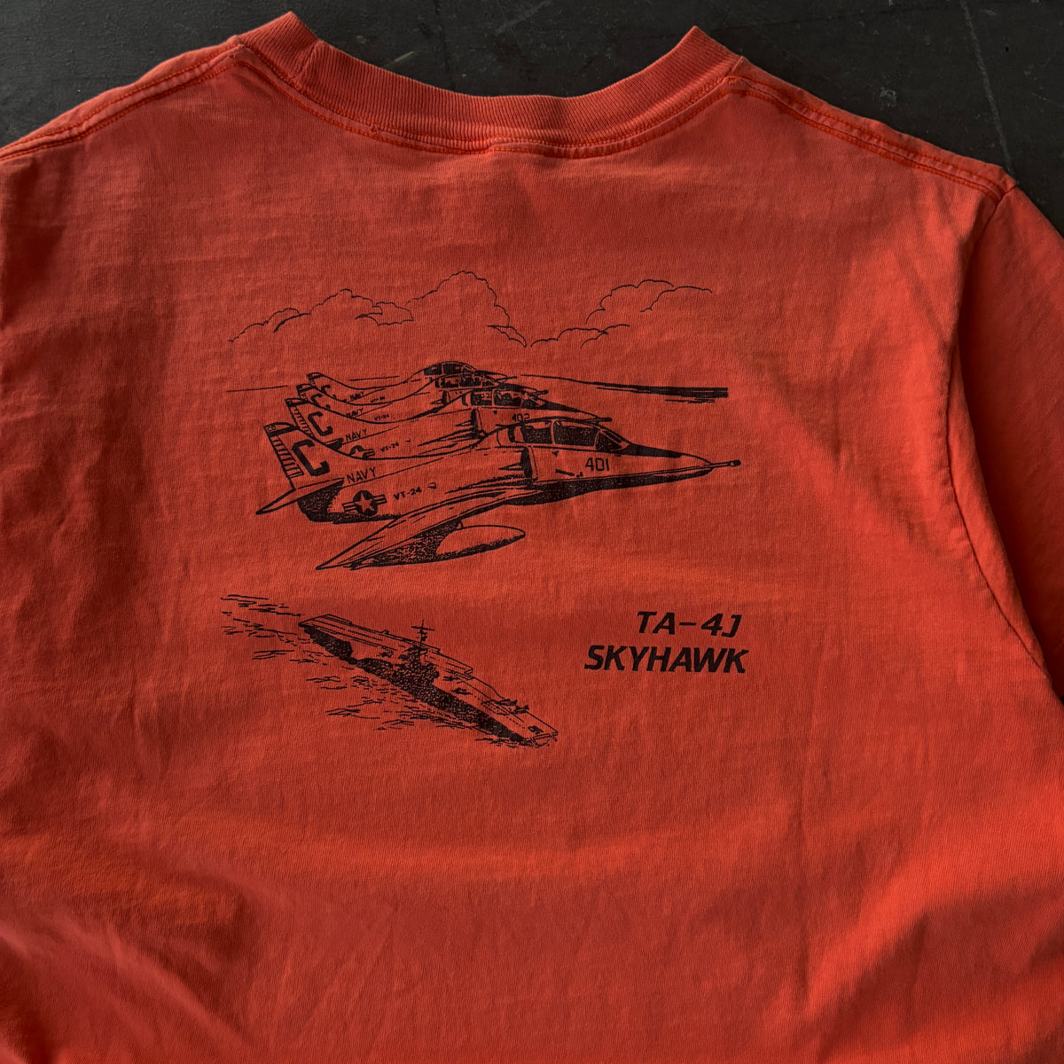 80's bobcat military tee Medium