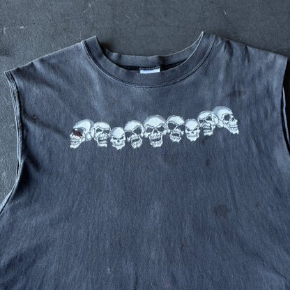 Early 2000's skull cut off XL