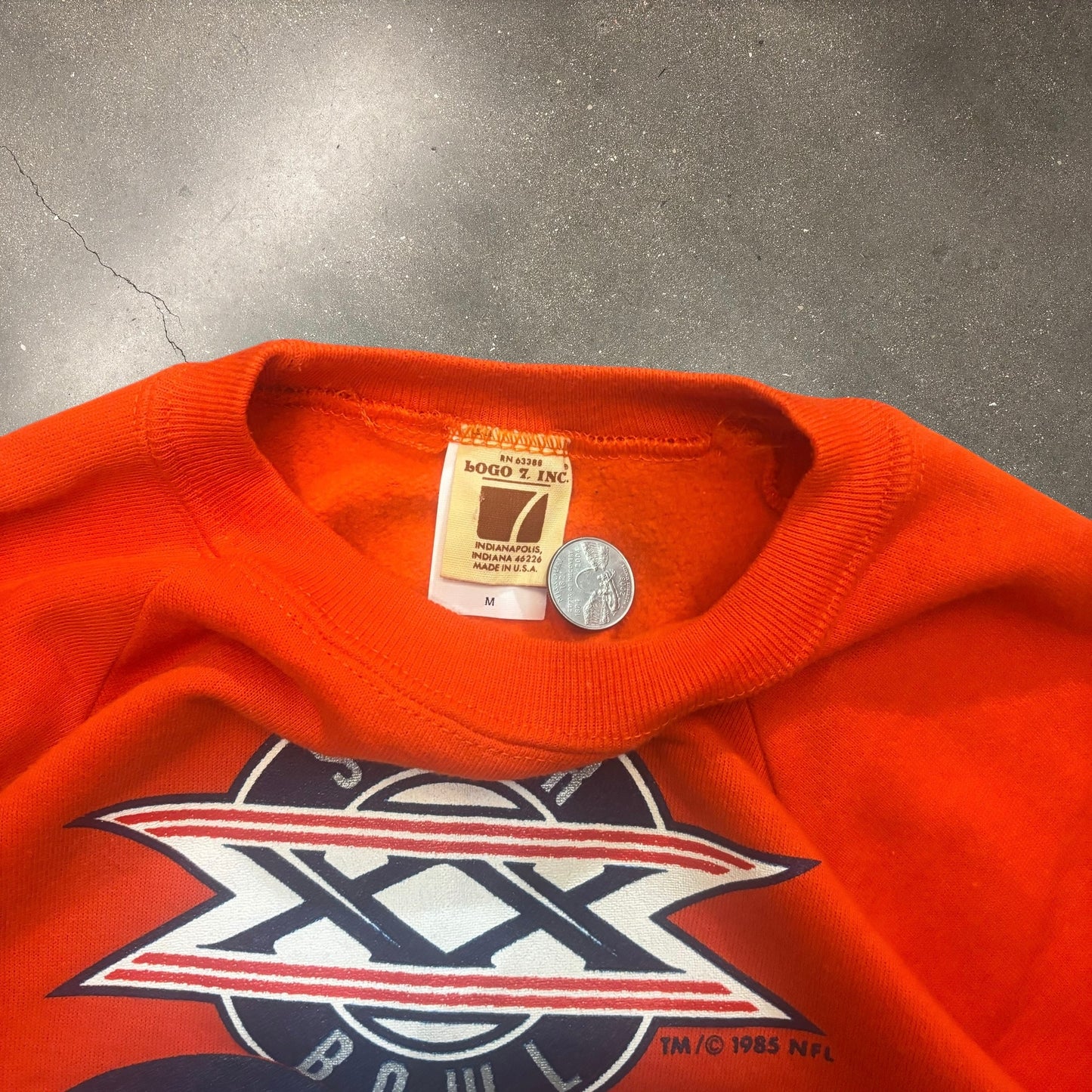 Rare Vintage 80s logo 7 bears sweater