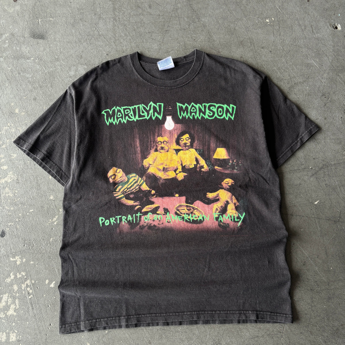 2000's Marilyn Manson "Portrait Of American Family" XL