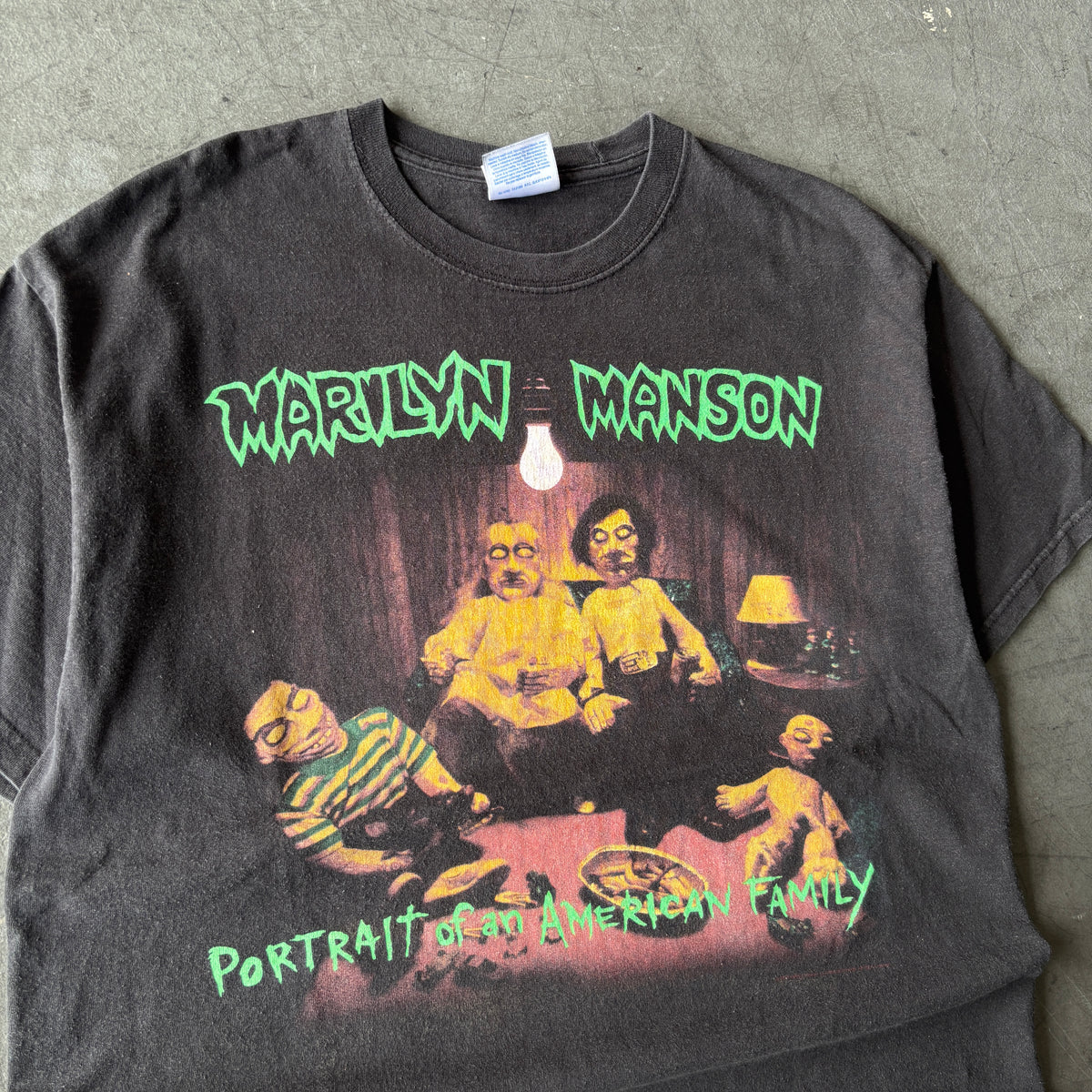 2000's Marilyn Manson "Portrait Of American Family" XL